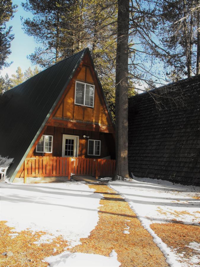 Eagle Crater Lake Inn Chemult Eksteriør billede